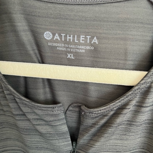 Athleta Swim Shirt Olive Green Short Sleeve - Picture 2 of 8